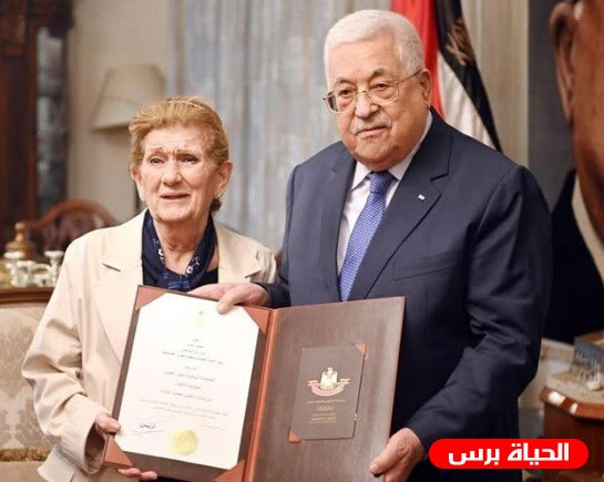 الرئيس محمود عباس ينعى المناضلة الوطنية سلوى الحوت ويشيد بمسيرتها النضالية